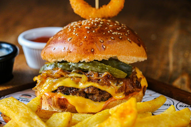 Yeni Mahalle, Cengiz Sk. No:1, 34290 Küçükçekmece/İstanbul