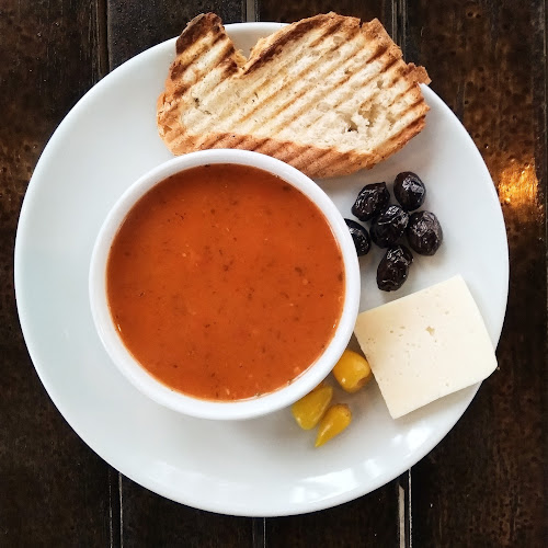 Opinii despre Döngü în Bayraklı - Gastronomi ve konaklama