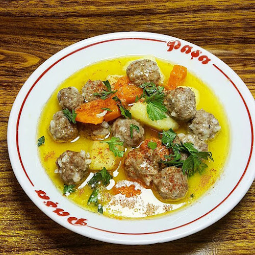 Ayvalık Paşa Çorba ve zeytinyagli ev yemekleri salonu - Ayvalık