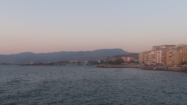 Opinii despre People Brasserie în Dikili - Gastronomi ve konaklama