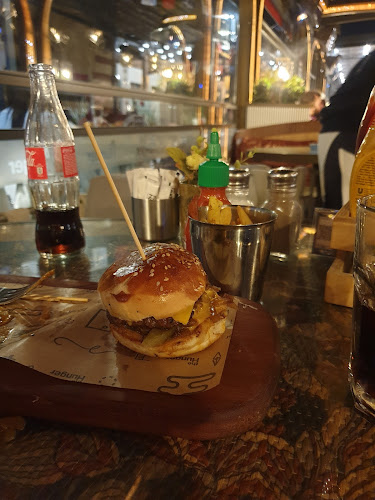 Comentarii opinii despre The Hunger Kıyı İstanbul