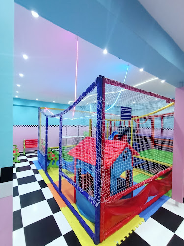 ıhlamur sitesi, Yenidoğan, Yaprak Cd. A blok no 14-a, 38280 Talas/Kayseri