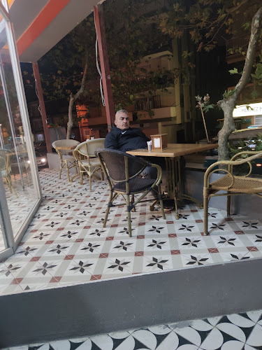 Bornova Çarşı Fırın Cafe