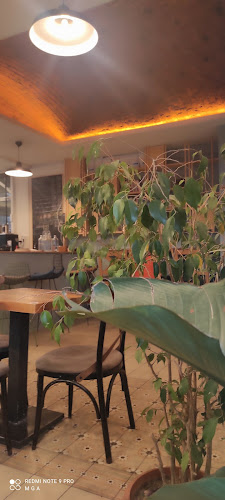 Remzi Oğuz Arık, Güvenlik Cd. No:6 D:E, 06540 Çankaya/Ankara