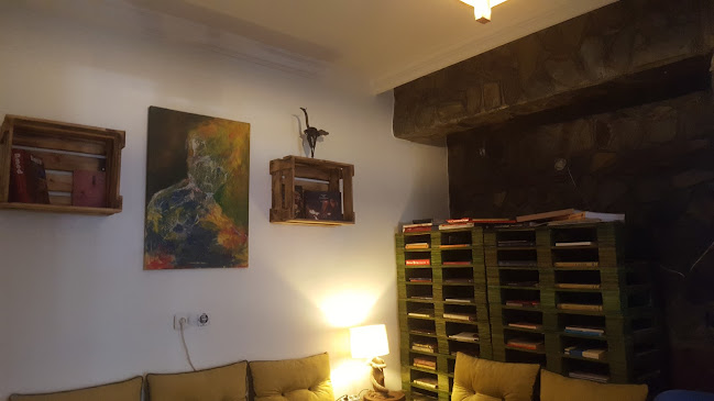 Opinii despre Tiyatro Sanatçıları Derneği în Yenişehir - Gastronomi ve konaklama