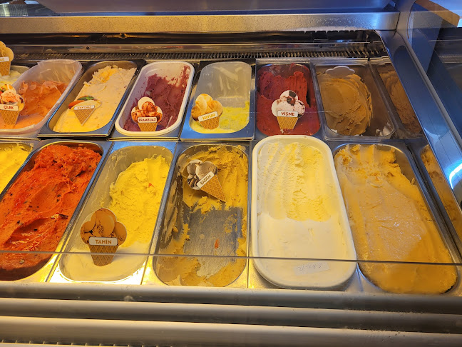 Efendiler Kornet Dondurma - 1958'den beri