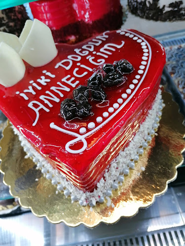 Comentarii opinii despre AYSİMA FIRIN CAFE