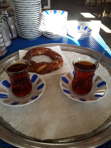 ERİKLİLİLER Kiraathanesi - Bozüyük