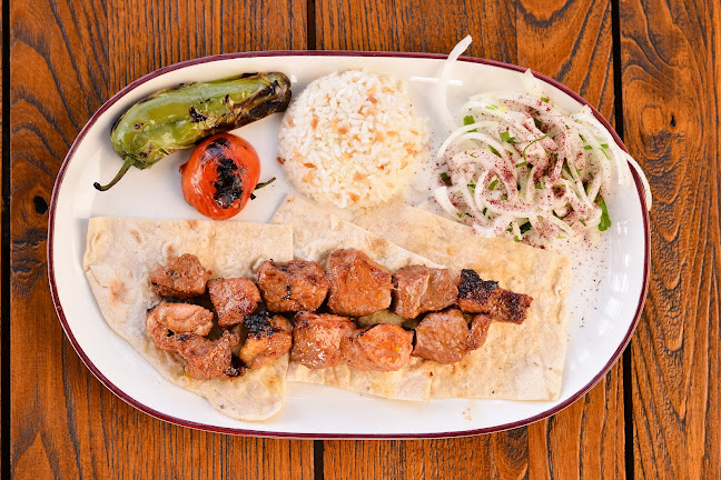 Çarıklı Et Restaurant - Gastronomi ve konaklama