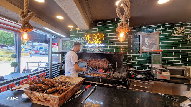 yegör cağ kebap - Gastronomi ve konaklama