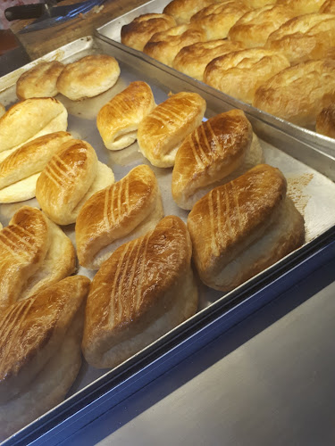 Kaya Alp Unlu Mamülleri - Karabağlar