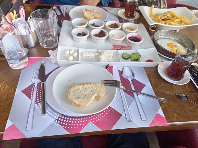 Selçuk, Dr. Sami Yağız Cd. No:57, 51100 Niğde Merkez/Niğde