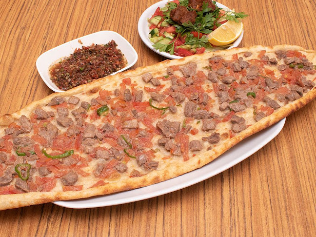 Burak Aile Pide Kebap - Gastronomi ve konaklama