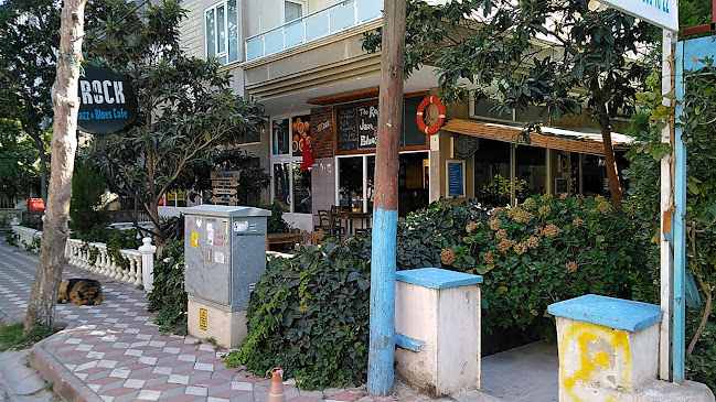 Sarıkız, Çamlıyol Cd. No:22, 10300 Edremit/Balıkesir