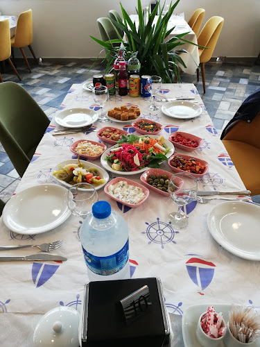 Opinii despre NOSTA BALIK în Serdivan - Gastronomi ve konaklama