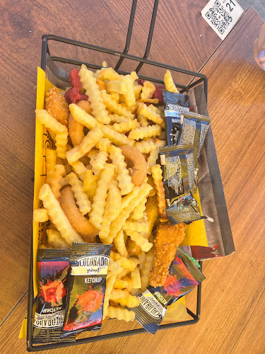 Comentarii opinii despre Sant Pub & Burger