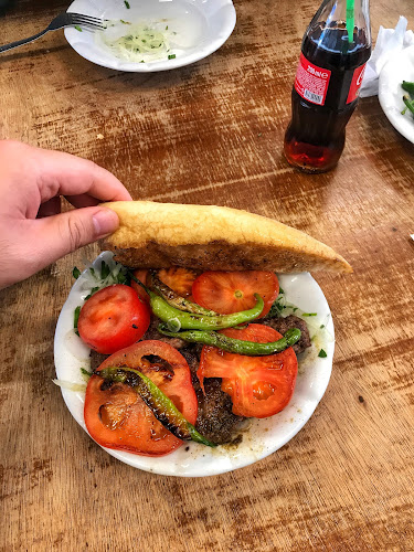 Meşhur Muğla Köftecisi Zafer'in Yeri - Muğla Merkez