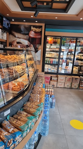 Saitoğulluarı pasta börek - Gastronomi ve konaklama