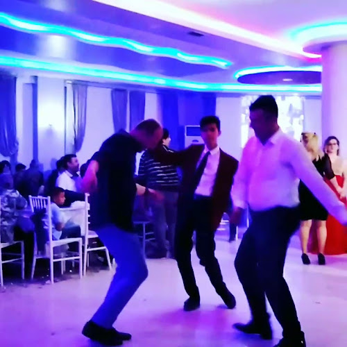 Yeşil İznik Çay Bahçesi - Gastronomi ve konaklama