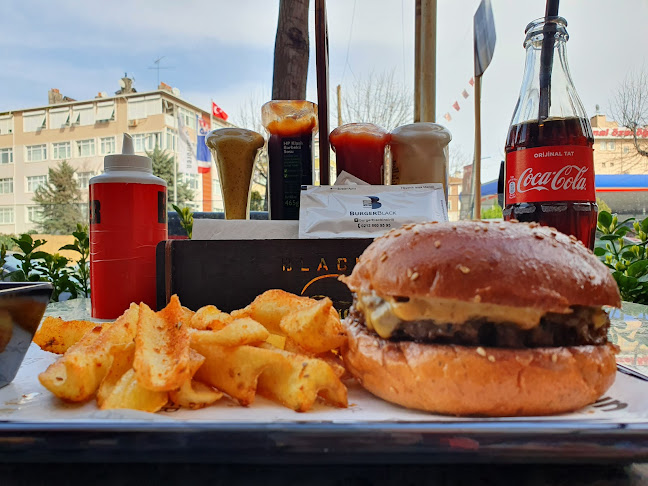 Opinii despre Burger black în Bakırköy - Gastronomi ve konaklama