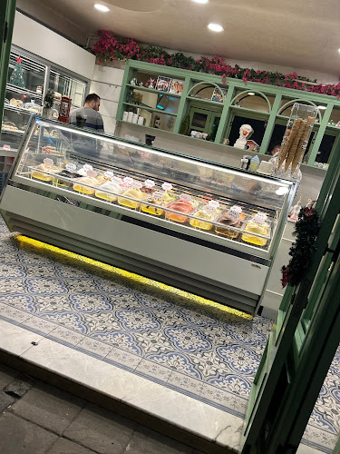 Alsancak, Kültür Mh, Atatürk Cd. No: 204/A, 35000 İzmir