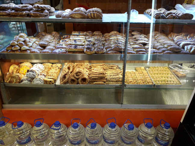 Comentarii opinii despre Ahmetoğlu Ekmek Pasta