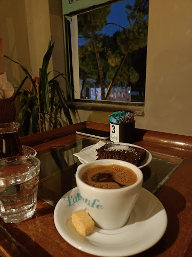 Latife Türk Kahvesi Muğla (Merkez) - Gastronomi ve konaklama