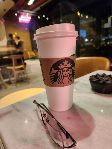 Opinii despre Starbucks în Meram - Gastronomi ve konaklama