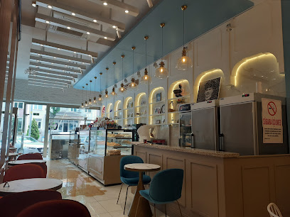 Eşrefoğlu Pastanesi