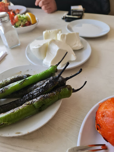 Değirmen Odun Köfte - Salihli