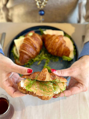 Opinii despre Maride Cafe&Patisserie în Bodrum - Gastronomi ve konaklama