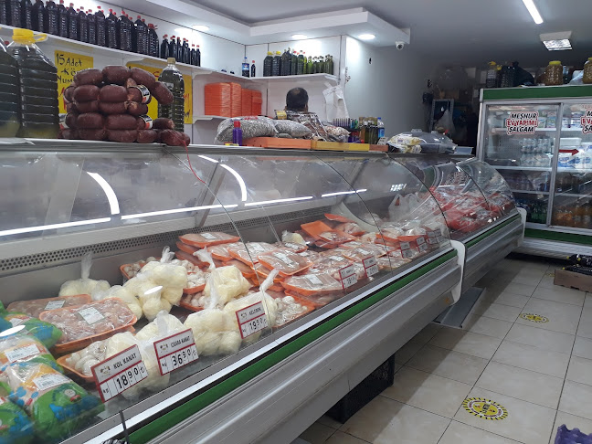 Tavuk Terbiyecisi Şen Piliç Banvit Beypiliç