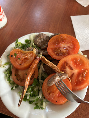 Meşhur Muğla Köftecisi Zafer'in Yeri