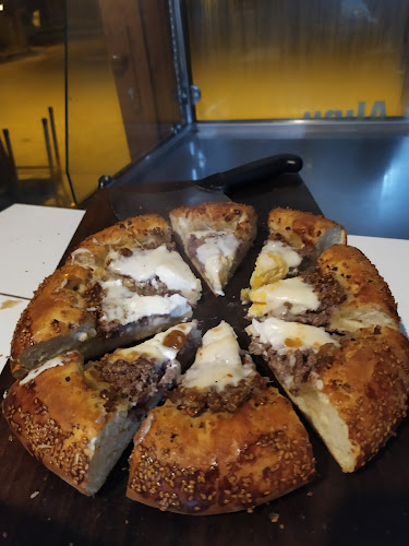 Sultan Börek Ve Pide Salonu - Gastronomi ve konaklama