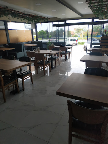 İstasyon, Enver Paşa Cd. No:41, 03500 Sandıklı/Afyonkarahisar