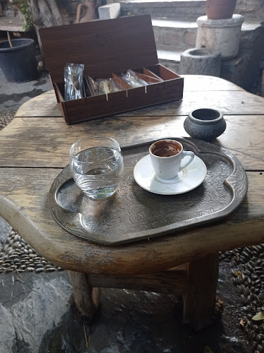 Opinii despre Kahveci Hasan Fidan în Bodrum - Gastronomi ve konaklama