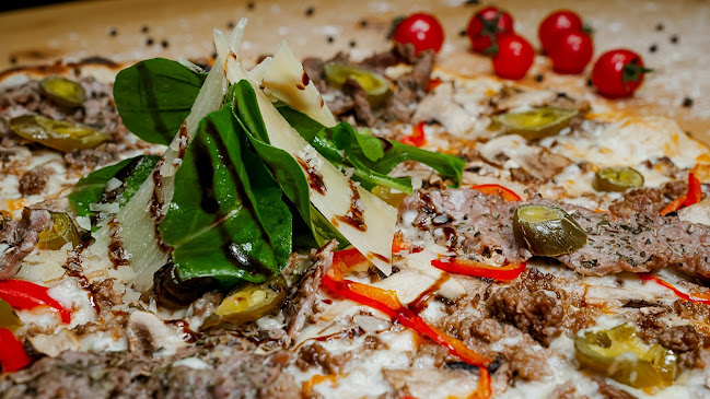 Groundy Hamburger ve Pizza - Gastronomi ve konaklama