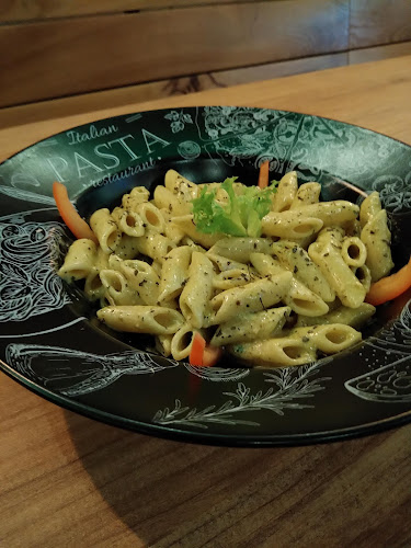 Opinii despre Alaçam Garden Bistro&Cafe în Alaçam - Gastronomi ve konaklama