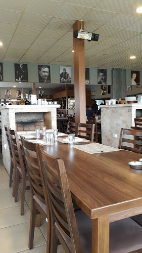 İnciraltı, İnciraltı Cd. No: 10/12, 35330 Balçova/İzmir