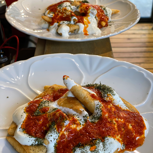 Acarlar, Polonez Kamer Çıkmazı No:2, 34805 Beykoz/İstanbul