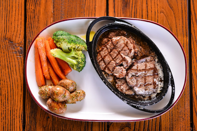 Çarıklı Et Restaurant - Gastronomi ve konaklama