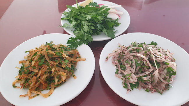 Comentarii opinii despre Küçük Kervan Kebap Salonu