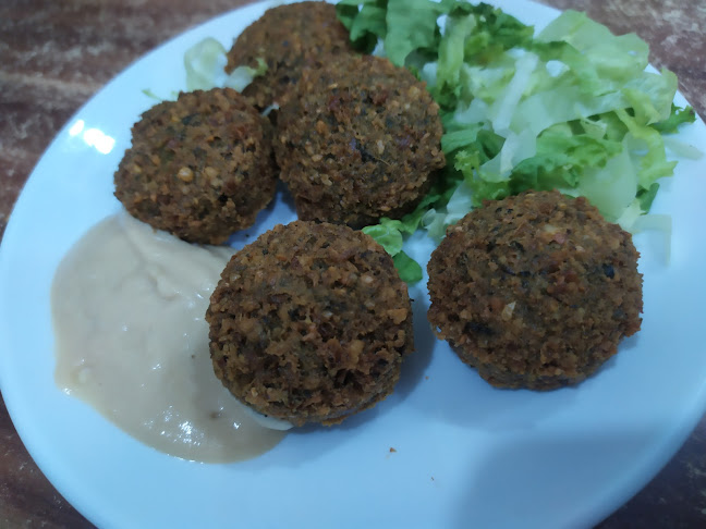 مطعم فلافل وسناك