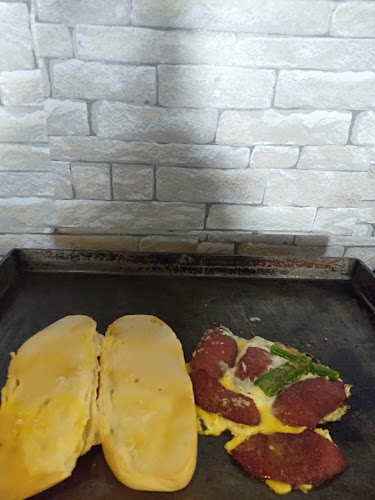 Efe Kitap Kafe Burhaniye - Gastronomi ve konaklama