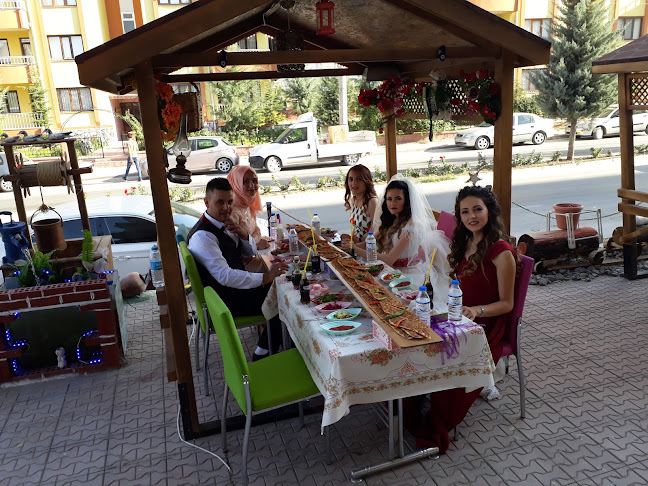 Opinii despre Ekmek Kapisi odun ateşinde köy Yufkası în Konya - Gastronomi ve konaklama