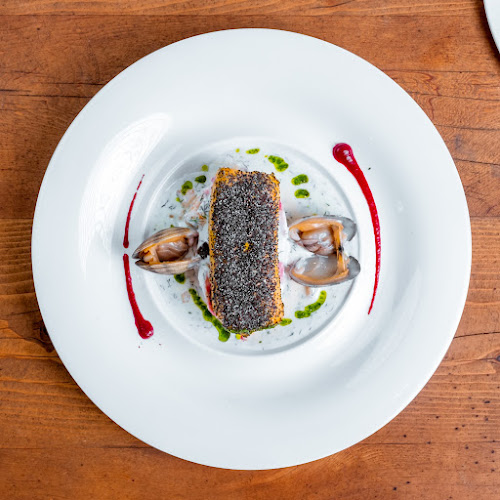 Lime Restaurant - Bar & Shisha Lounge and Beach club - Gastronomi ve konaklama