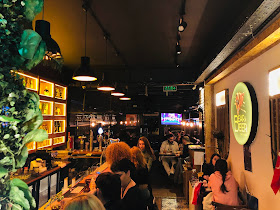 Bear and Beer Cafe Bistro