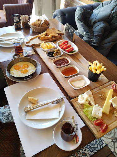 Liman, 33. Sk. No:4, 07130 Konyaaltı/Antalya