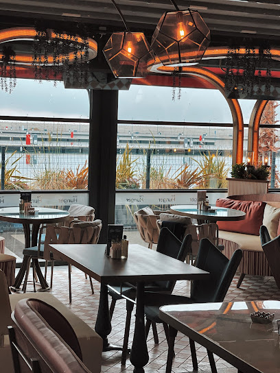 The Hunger Kıyı İstanbul