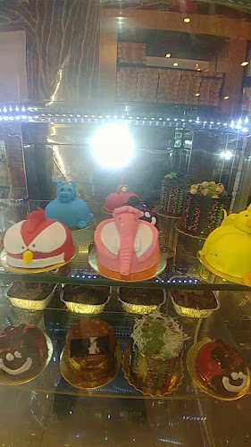 Opinii despre Fıstık Ağacı Pastanesi în Karaköprü/Şanlıurfa Merkez - Gastronomi ve konaklama